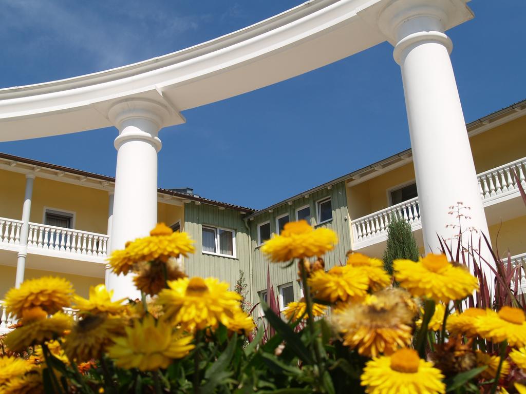 באד גיגינג Kurhotel Kaiser Trajan מראה חיצוני תמונה