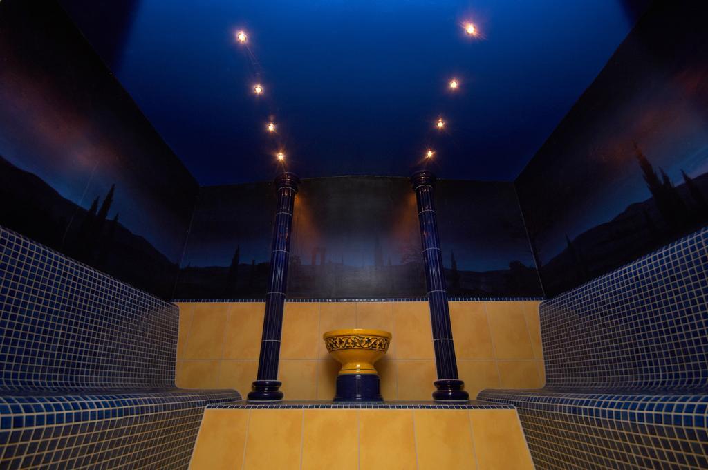 באד גיגינג Kurhotel Kaiser Trajan מראה חיצוני תמונה