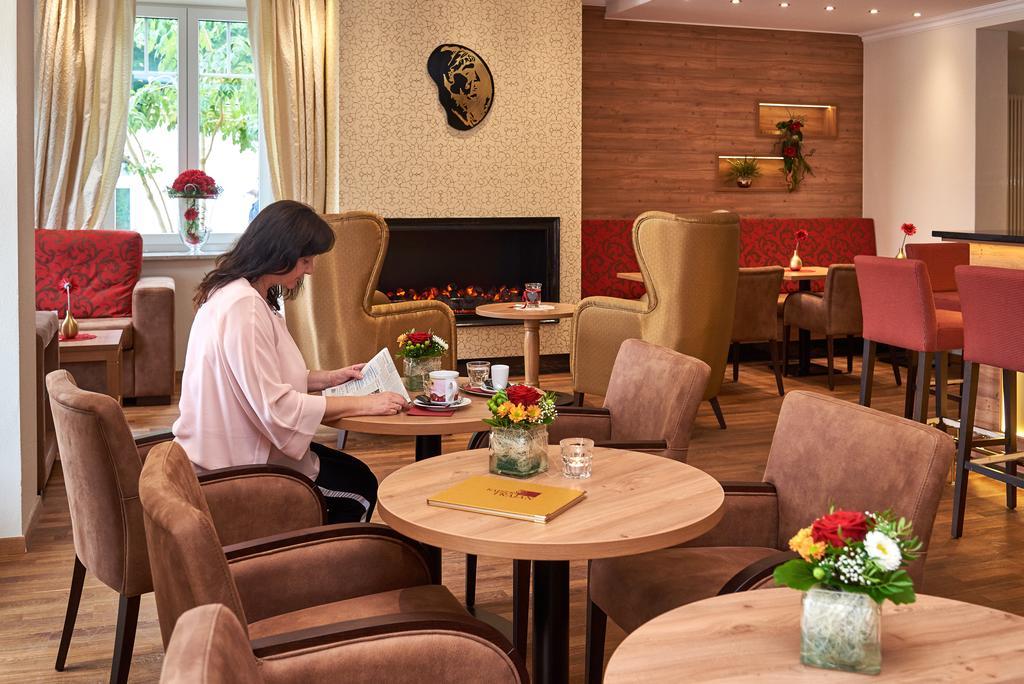 באד גיגינג Kurhotel Kaiser Trajan מראה חיצוני תמונה