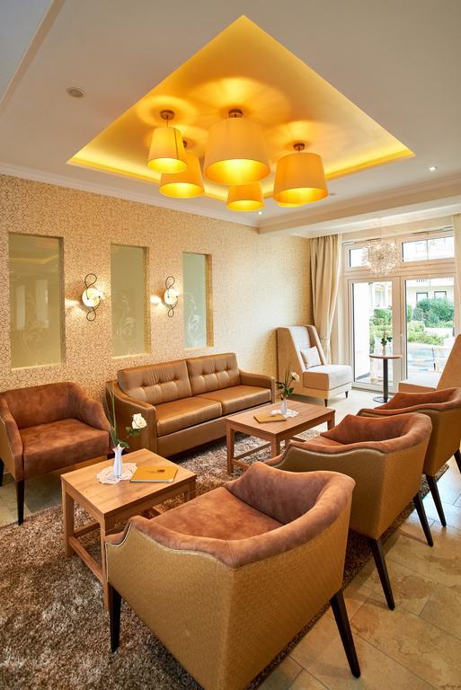 באד גיגינג Kurhotel Kaiser Trajan מראה חיצוני תמונה