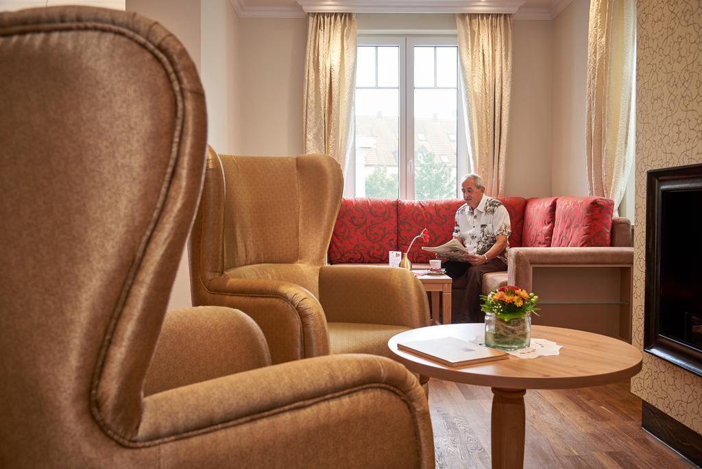 באד גיגינג Kurhotel Kaiser Trajan מראה חיצוני תמונה